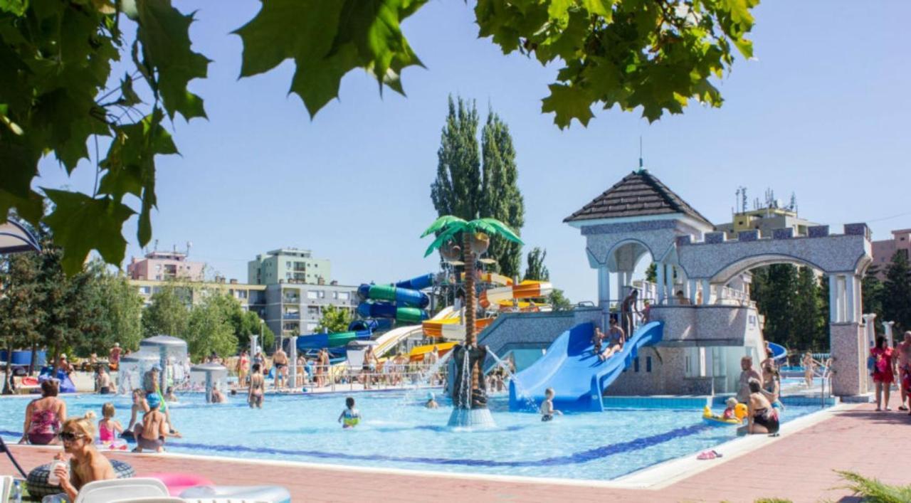 Orsika Hilltop Apartman Еґер Екстер'єр фото